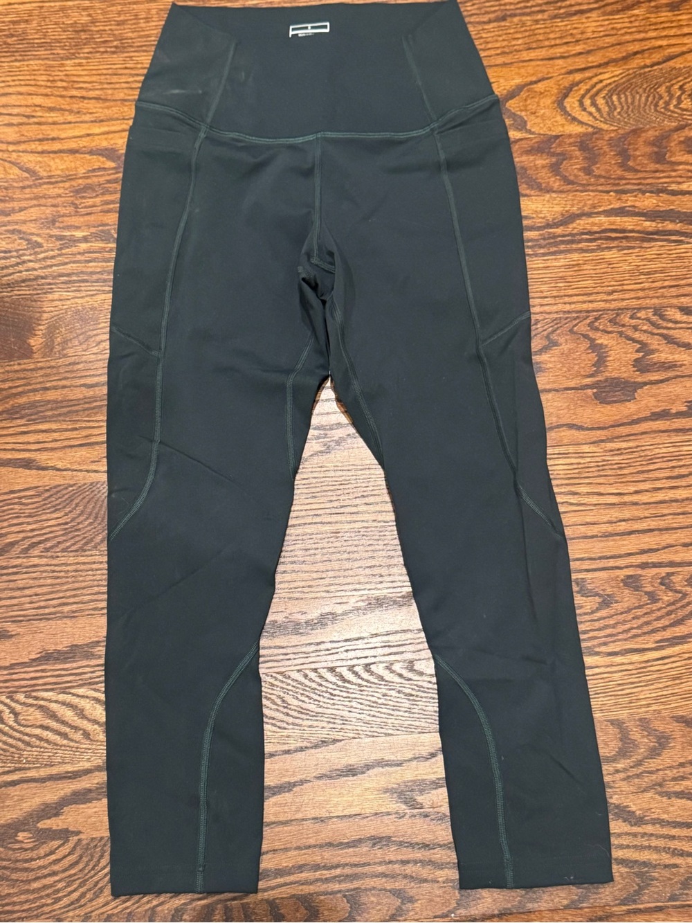 LNDR leggings 6/8 Fatal Attraction size small never worn